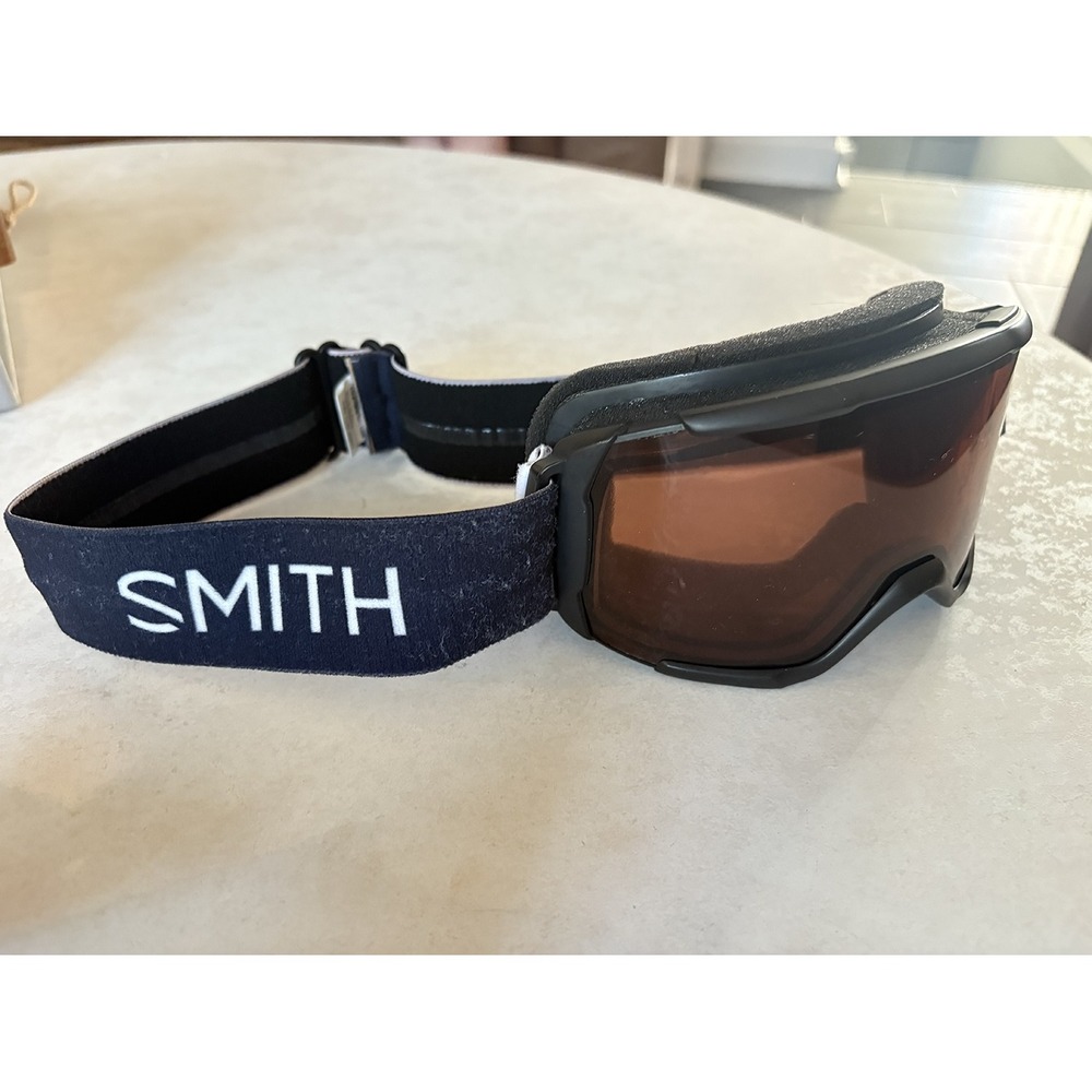 Smith Optics Snow Goggles Black Frame Rose Lens Ski Snowboard Adjustable Strap